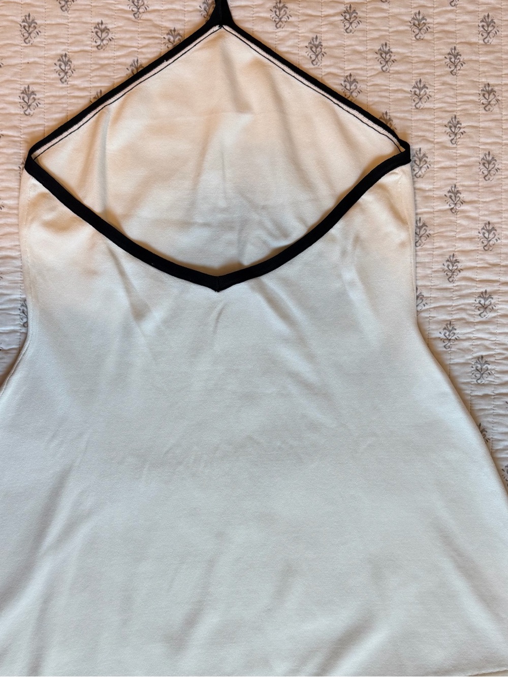 MESHKI Grettel Contrast Halter Knit Mini Dress – Ivory/Black XL - Picture 4 of 9